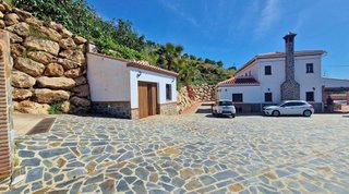 Cortijo en venta en Zona Hispanidad-Vivar Téllez en Vélez-Málaga