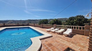 Cortijo en venta en Zona Hispanidad-Vivar Téllez en Vélez-Málaga