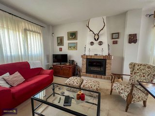 Chalet en venta en Lozoyuela-Navas-Sieteiglesias