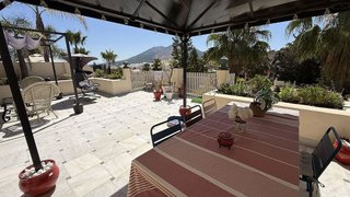 Casa adosada en venta en Coín