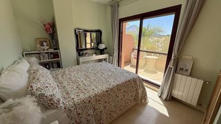 Casa adosada en venta en Coín