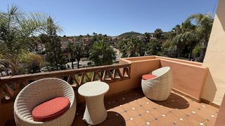 Casa adosada en venta en Coín