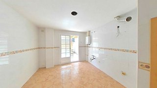 Casa adosada en venta en Gerena