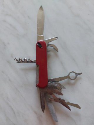 Coltellino Svizzero Wenger Rosso
