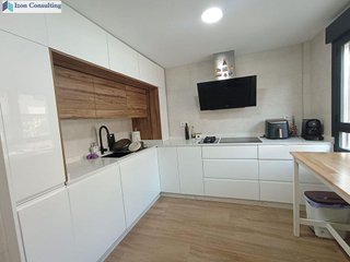 Casa adosada en venta en Santa Cruz - Industria - Polígono Campollano en Albacete