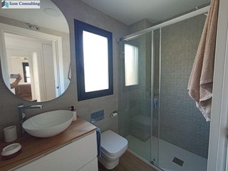 Casa adosada en venta en Santa Cruz - Industria - Polígono Campollano en Albacete