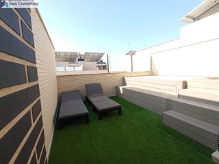 Casa adosada en venta en Santa Cruz - Industria - Polígono Campollano en Albacete