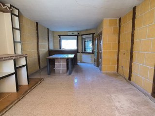 Casa adosada en venta en Esquivias