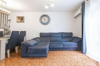 Casa adosada en venta en Avda. de Abril. - 9 de octubre en Sagunto