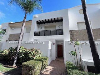 Casa adosada en venta en La Cala Golf - Lagar Martell en Mijas
