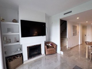 Casa adosada en venta en La Cala Golf - Lagar Martell en Mijas