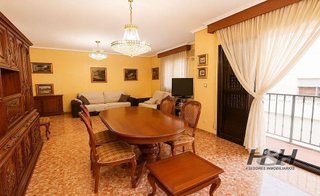 Chalet en venta en Zona Concordia en Burjassot