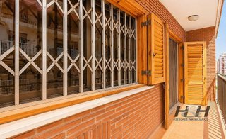 Chalet en venta en Zona Concordia en Burjassot