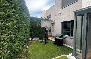 Casa pareada en venta en Arturo Eyres - La Rubia en Valladolid