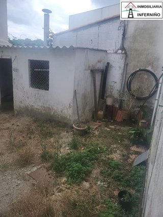 Casa en venta en A Gándara en Narón