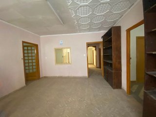 Casa adosada en venta en Tomelloso