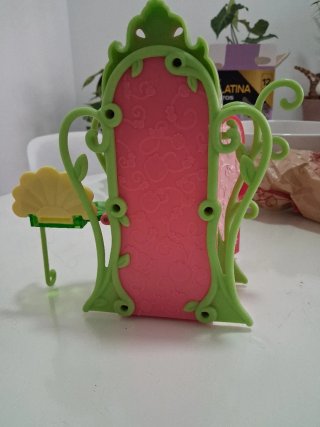 Muñeca Tarta de Fresa con Armario