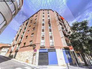 Piso en venta en Zona Mercat en Rubí