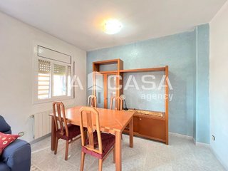 Piso en venta en Artigas - Llefià en Badalona