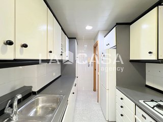 Piso en venta en Artigas - Llefià en Badalona
