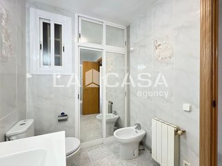 Piso en venta en Artigas - Llefià en Badalona