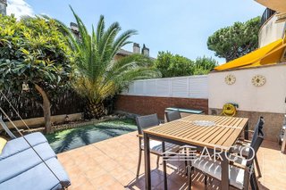 Casa adosada en venta en Sant Domènec en Sant Cugat del Vallès
