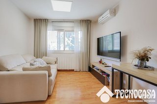 Piso en venta en Centre en Ripollet