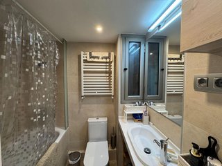 Piso en venta en La Pineda en Castelldefels