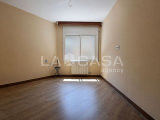 Piso en venta en Santa Rosa - Can Mariner en Santa Coloma de Gramanet