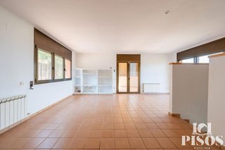 Chalet en venta en La Floresta - Les Planes en Sant Cugat del Vallès