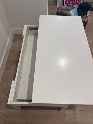 Mesa de centro elevable blanca