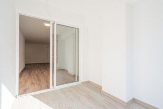 Piso en venta en Ciutat Jardí en Valencia