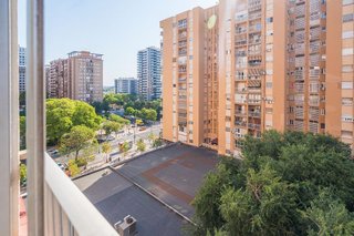Piso en venta en Ciutat Jardí en Valencia