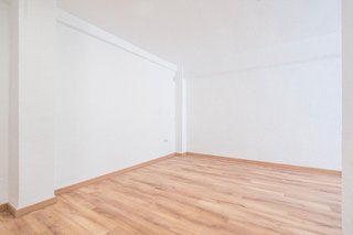 Piso en venta en Ciutat Jardí en Valencia