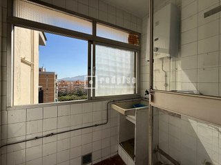 Piso en venta en Puerta Blanca en Málaga