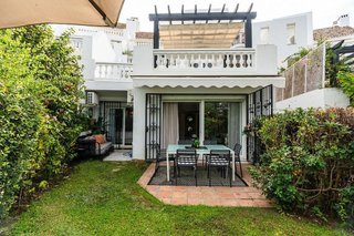 Piso en venta en Elviria en Marbella