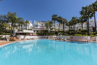 Piso en venta en Elviria en Marbella