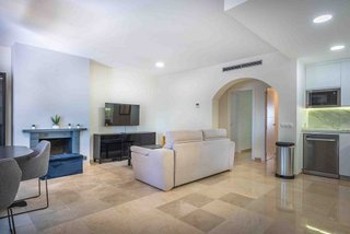 Piso en venta en Los Naranjos - Las Brisas en Marbella