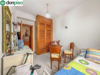 Piso en venta en Barrio de Zaidín en Granada