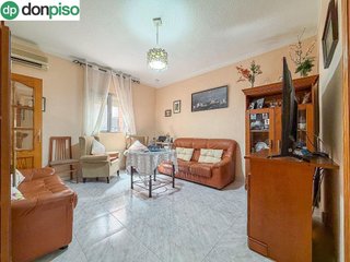 Piso en venta en Barrio de Zaidín en Granada