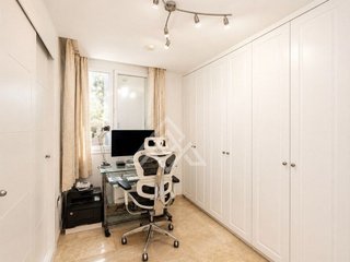 Piso en venta en Los Arqueros-Puerto del Almendro en Benahavís
