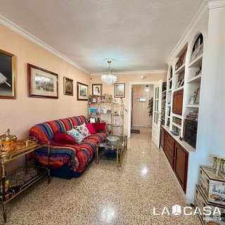 Piso en venta en Poligono Norte - Villegas - La Fontanilla en Sevilla