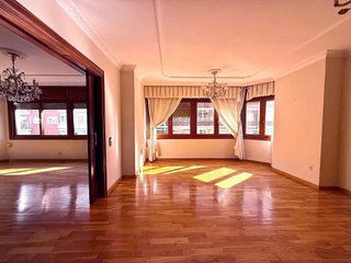 Piso en venta en Barrio Alto - San Félix - Oliveros - Altamira en Almería