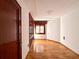 Piso en venta en Barrio Alto - San Félix - Oliveros - Altamira en Almería