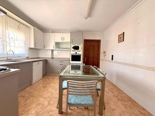 Piso en venta en Barrio Alto - San Félix - Oliveros - Altamira en Almería