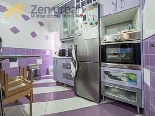 Piso en venta en Pintores-Ferial en Parla