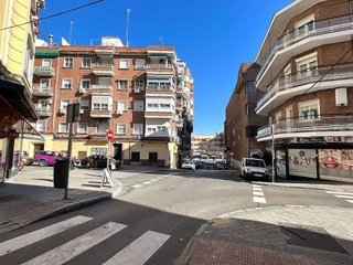 Piso en venta en Moscardó en Madrid