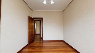 Piso en venta en San Pedro de Deusto-La Ribera en Bilbao