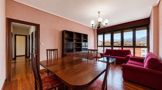 Piso en venta en San Pedro de Deusto-La Ribera en Bilbao