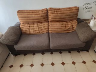Mesa centro elevable + 3 sofás